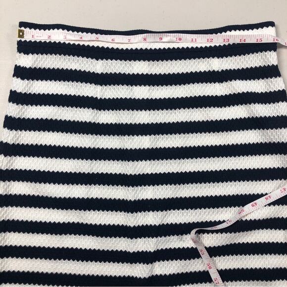 Diane Von Furstenburg navy/white skirt set M/L - Picture 8 of 10